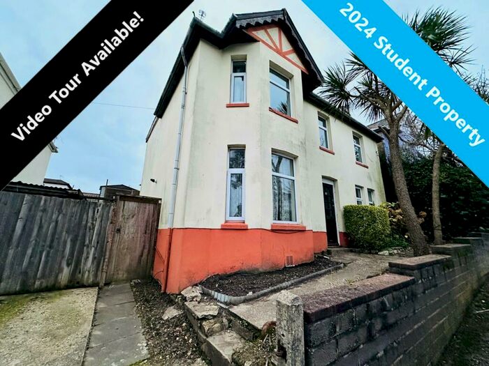 4 Bedroom House To Rent In Cranmer Road, Bournemouth, BH9
