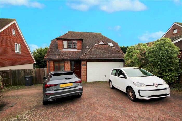 5 Bedroom Detached House To Rent In Gorse Lane, High Salvington, BN13