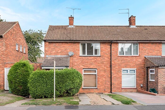 2 Bedroom Terraced House To Rent In Bullbrook, Bracknell, RG12