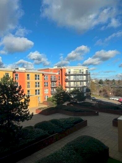 2 Bedroom Flat To Rent In Monarch Way, Newbury Park, IG2