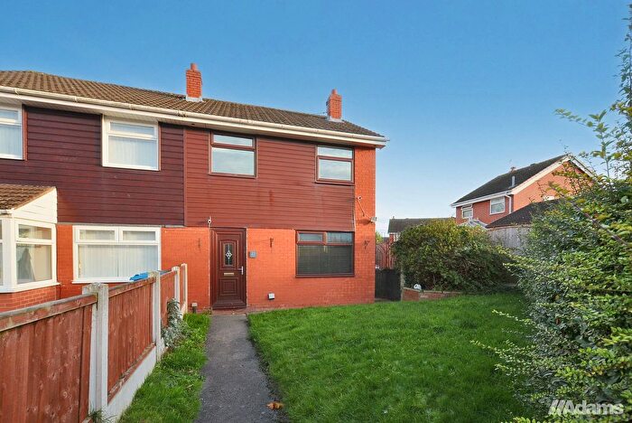 3 Bedroom Semi Detached House For Sale In Gillan Close, Runcorn, WA7