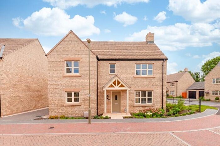 4 Bedroom Detached House To Rent In Daisy Crescent, Eynsham, OX29