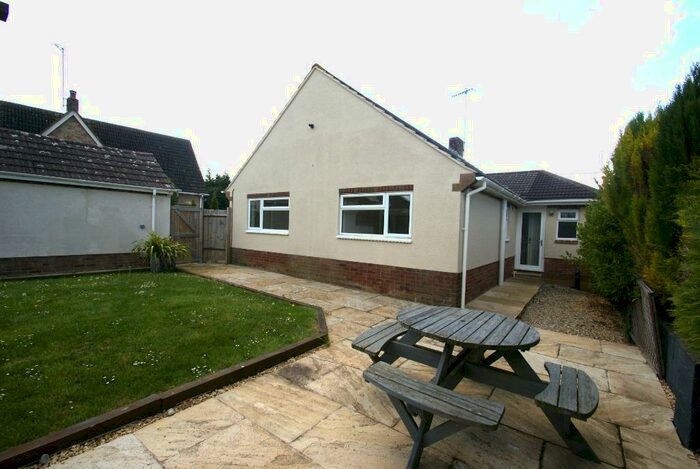 3 Bedroom Bungalow To Rent In Ladysmith, East Gomeldon, SP4