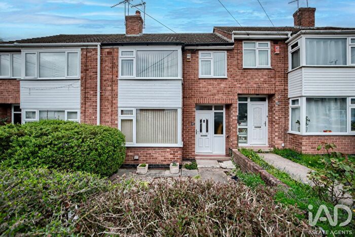 3 Bedroom Terraced House For Sale In Sedgemoor Road, Coventry, CV3