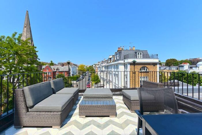 2 Bedroom Flat To Rent In Cornwall Gardens, London, SW7