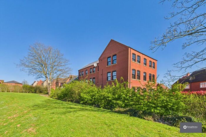 2 Bedroom Apartment For Sale In Badger Close, Brackley, NN13