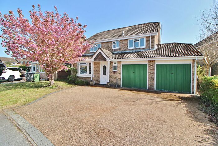 4 Bedroom Detached House For Sale In The Willows, Denmead, Waterlooville, PO7