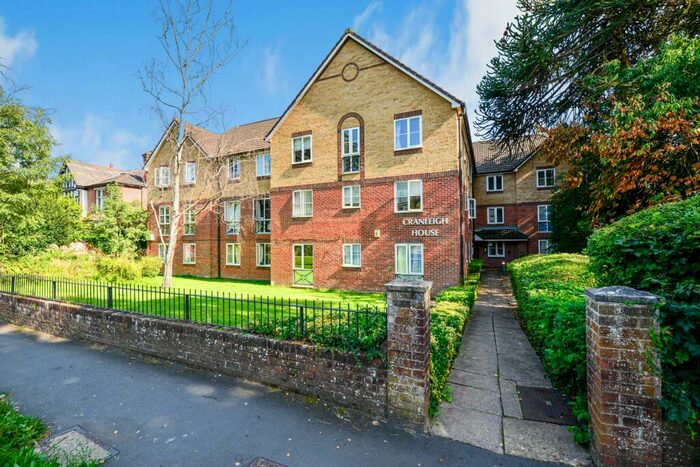 1 Bedroom Flat To Rent In Cranleigh House, Westwood Road, Southampton, Hampshire, SO17
