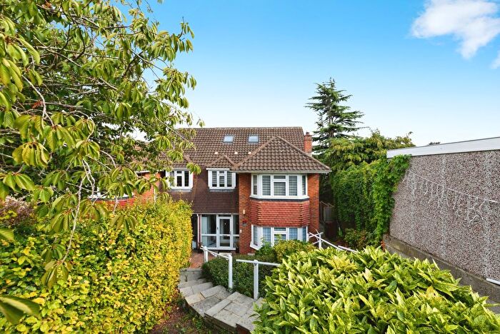 5 Bedroom Semi-Detached House For Sale In Harbury Road, Carshalton, Surrey, SM5