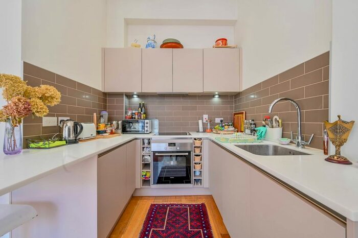 1 Bedroom Flat To Rent In Holland Road, Holland Park, London, W14