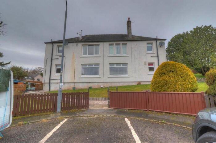 2 Bedroom Flat To Rent In Loch Road, Bridge Of Weir, PA11