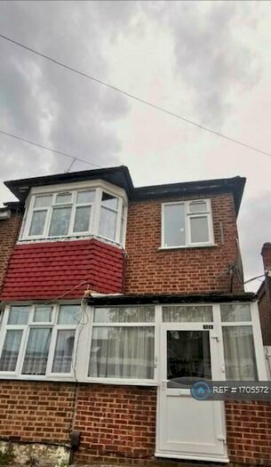 1 Bedroom Semi-Detached House To Rent In Grantock Road, Walthamstow, London, E17