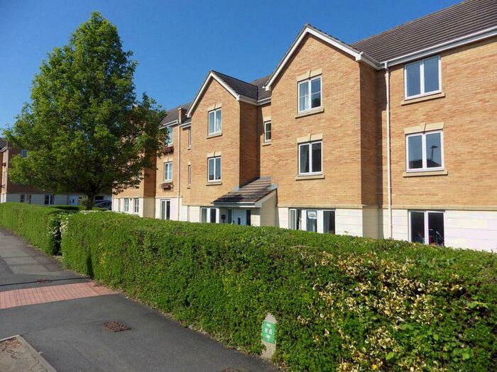 2 Bedroom Flat To Rent In Orchard Gate, Bristol, BS32