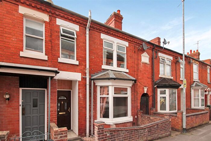 2 Bedroom Terraced House To Rent In Harborough Road, Rushden, NN10