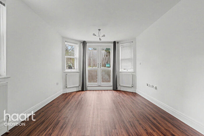 1 Bedroom Flat For Sale In Epsom Road, Croydon, CR0