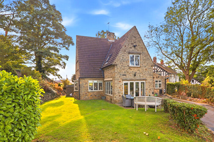 3 Bedroom Country House For Sale In Main Street, Wetherby, LS22