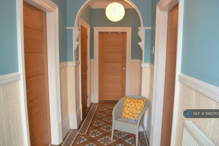 2 Bedroom Flat To Rent In Hamilton Road, Lincoln, LN5