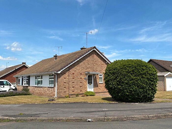 2 Bedroom Bungalow For Sale In Treelands Drive, Cheltenham, Gloucestershire, GL53