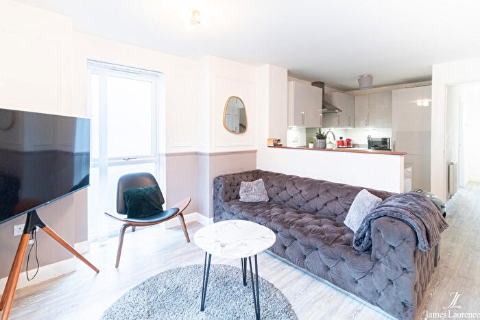 4 Bedroom End Of Terrace House To Rent In Sherlock Street, Birmingham, B5