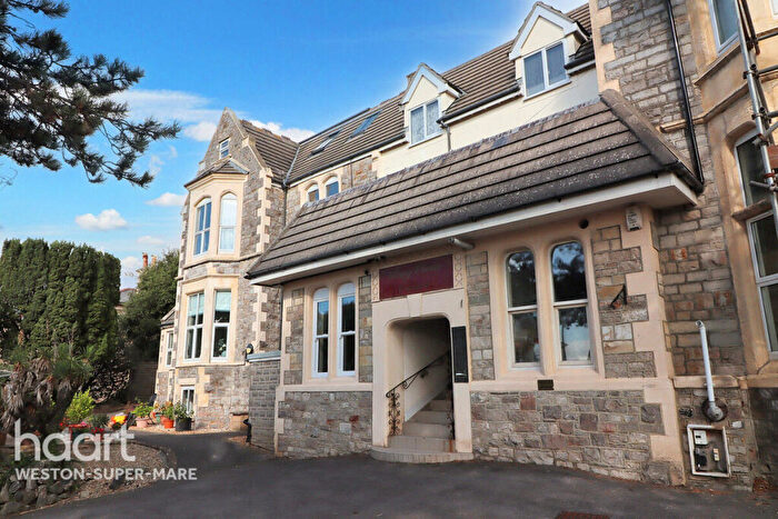 2 Bedroom Apartment For Sale In Hamilton Road, Weston-Super-Mare, BS23