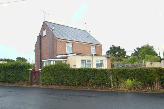 1 Bedroom Semi-Detached House To Rent In Dagtail Lane, Redditch, Worcestershire, B97