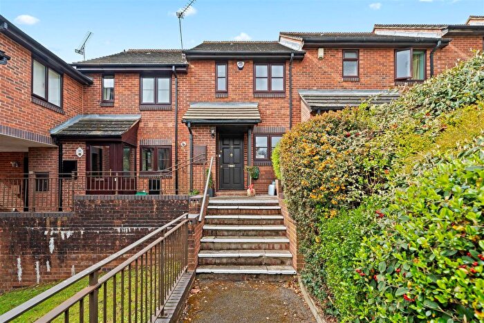 2 Bedroom Terraced House For Sale In Cuthbert Gardens, London, SE25