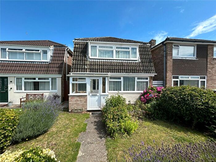 3 Bedroom Detached House To Rent In Moat Drive, Gosport, Hampshire, PO12