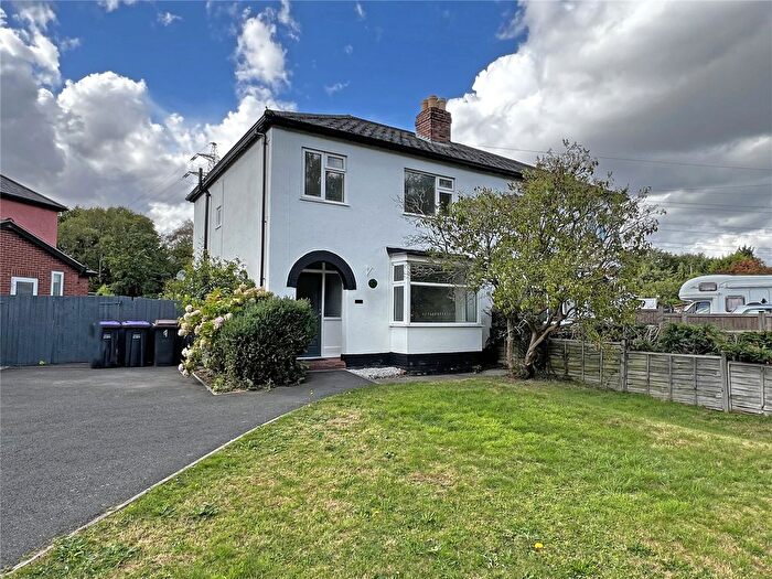 3 Bedroom Semi-detached House For Sale In Sinclair Gardens, Ketley, Telford, Shropshire, TF1