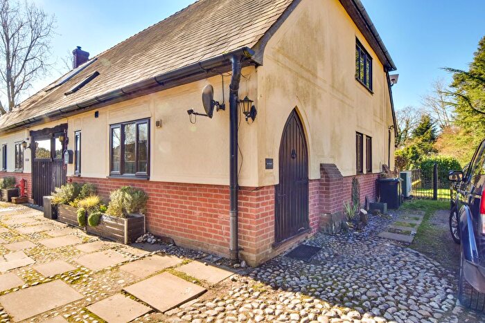 1 Bedroom Maisonette To Rent In The Street, Little Dunmow, Dunmow, CM6