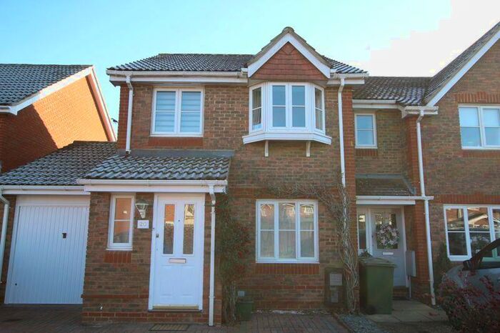 2 Bedroom Terraced House To Rent In Cavell Way, Epsom, KT19
