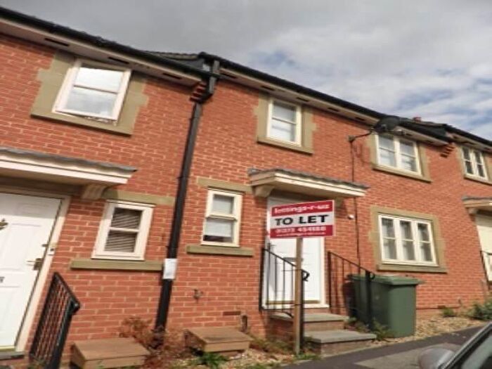 2 Bedroom House To Rent In Rivers Reach, Frome, Somerset, BA11