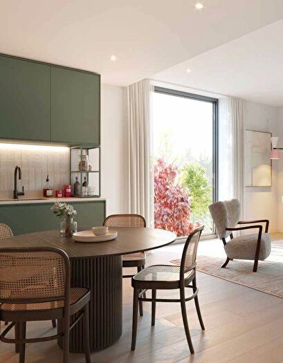 2 Bedroom Flat For Sale In Brent Cross Town, Brent Cross, NW2