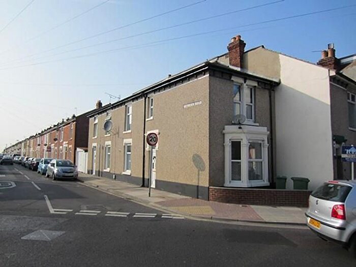 2 Bedroom End Of Terrace House To Rent In Eastney Road, Southsea, Hants, PO4