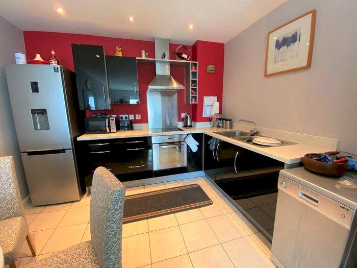 2 Bedroom Apartment To Rent In New Rowley Road, Dudley, DY2