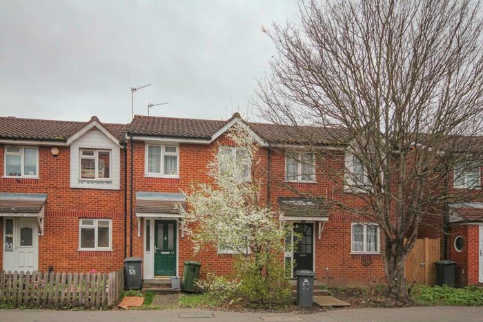 3 Bedroom Terraced House To Rent In Trundleys Road, London, SE8