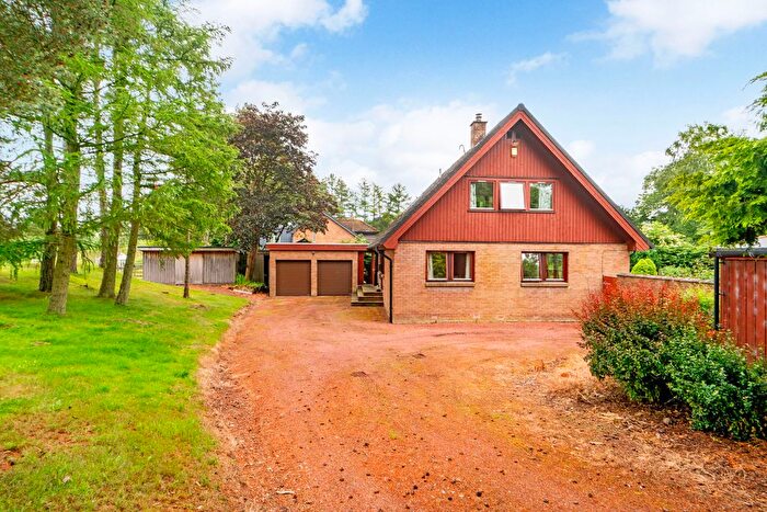 4 Bedroom Detached House For Sale In Drummaw, Romanno Bridge, EH46