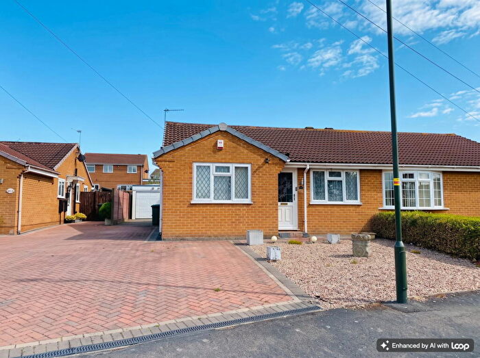 2 Bedroom Semi-Detached Bungalow For Sale In Ashover Road, Newhall, Swadlincote, DE11