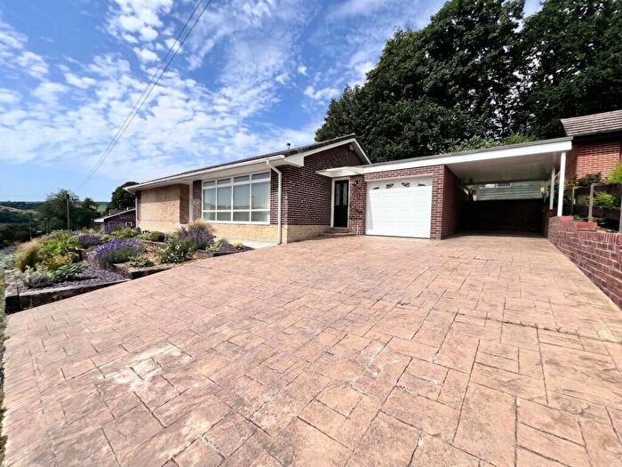2 Bedroom Detached Bungalow For Sale In Trenance Gardens, Greetland, HX4