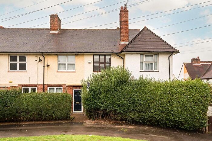 2 Bedroom Property To Rent In Tylecroft Road, London, SW16