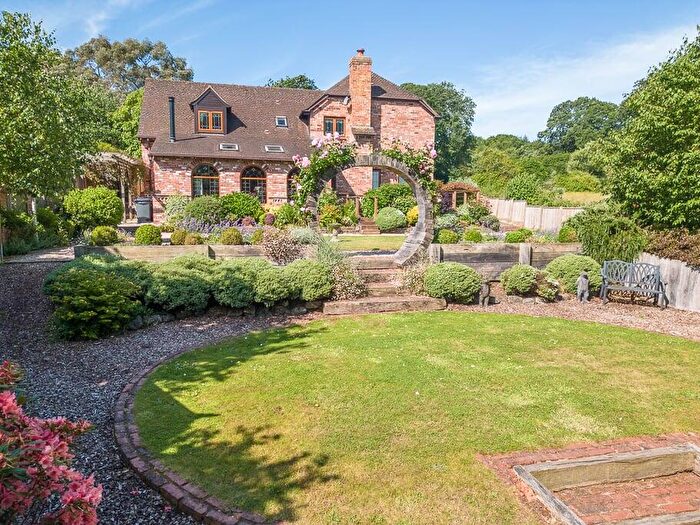 4 Bedroom Detached House For Sale In Exmouth Road, Budleigh Salterton, EX9