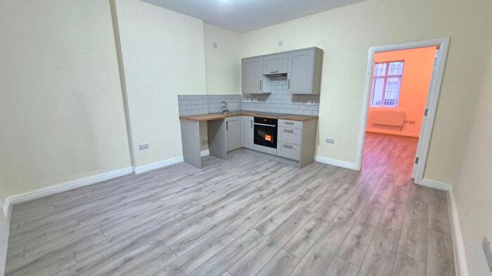 1 Bedroom Flat To Rent In Flat College Road, Moseley, Birmingham, B13