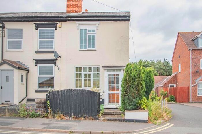 2 Bedroom End Of Terrace House To Rent In Evesham Road, Redditch, B97
