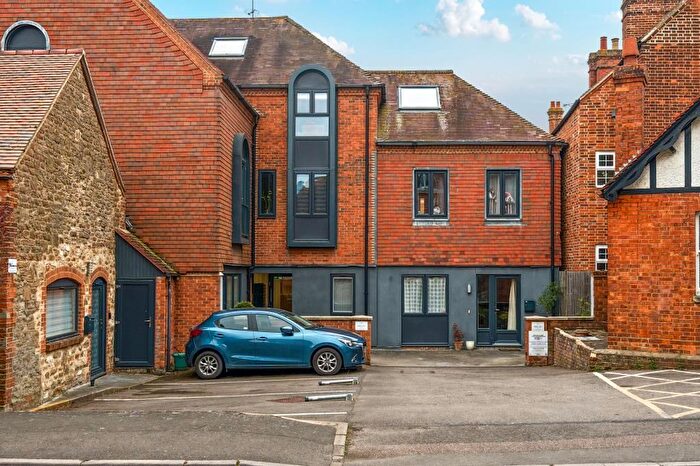 1 Bedroom Flat For Sale In Abingdon, Oxfordshire, OX14
