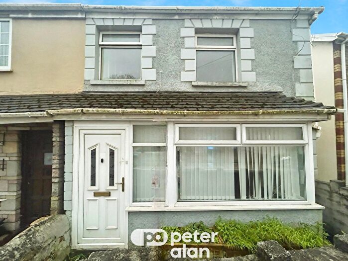 3 Bedroom Property To Rent In New Road, Neath Abbey, Neath, SA10