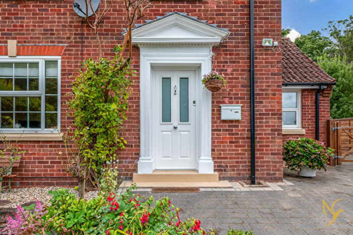 3 Bedroom Semi-Detached House For Sale In The Avenue, Nr Hartlebury, Kidderminster, DY11