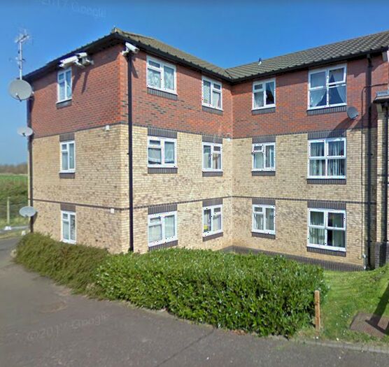 2 Bedroom Flat To Rent In Canberra Court, West Avenue, PE26