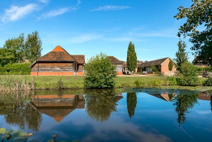 6 Bedroom Barn Conversion To Rent In Norley Lane, GU5