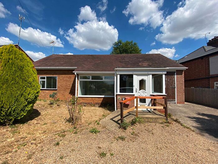 2 Bedroom Bungalow To Rent In Crick Road, Hillmorton, Rugby, CV21