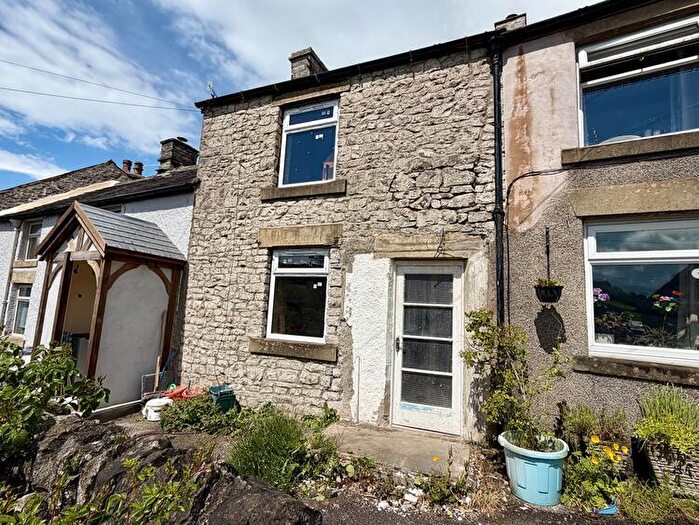 2 Bedroom Cottage For Sale In Higher Terrace Road, Tideswell, Buxton, SK17