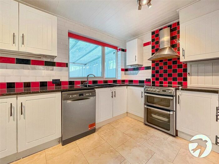 3 Bedroom Terraced House To Rent In Montrose Avenue, Welling DA16